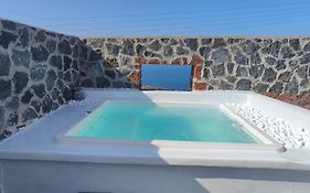 Alios Villa